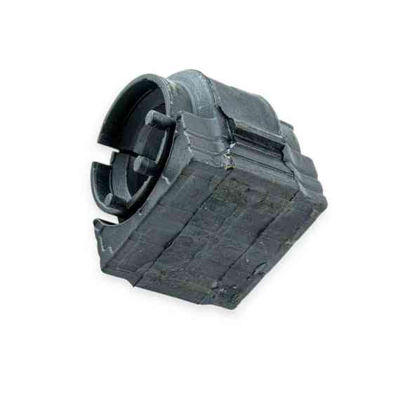 Втулка передняя Опель Insignia A (08-17) стабилизатора Мукачево