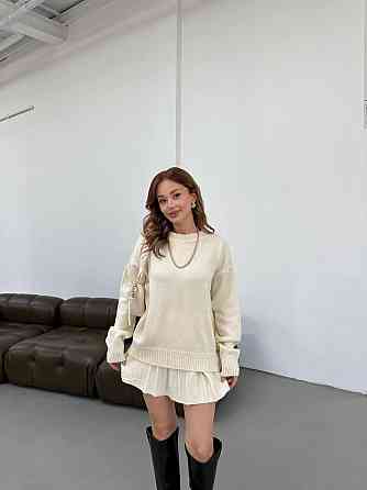 Женский вязаный костюм свитер оверсайз и стильная юбочка 70% Акрил 30% котон Молочный Одесса