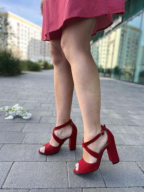 Nivelle Красиві жіночі босоніжки замшеві червоні на високому стійкому каблуці NIVELLE 1815/9510 Коломия - фото 2