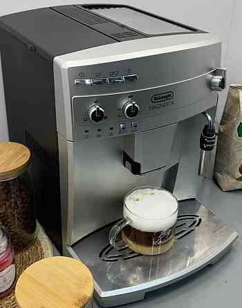 Кофемашина Delonghi Magnifica . Киев