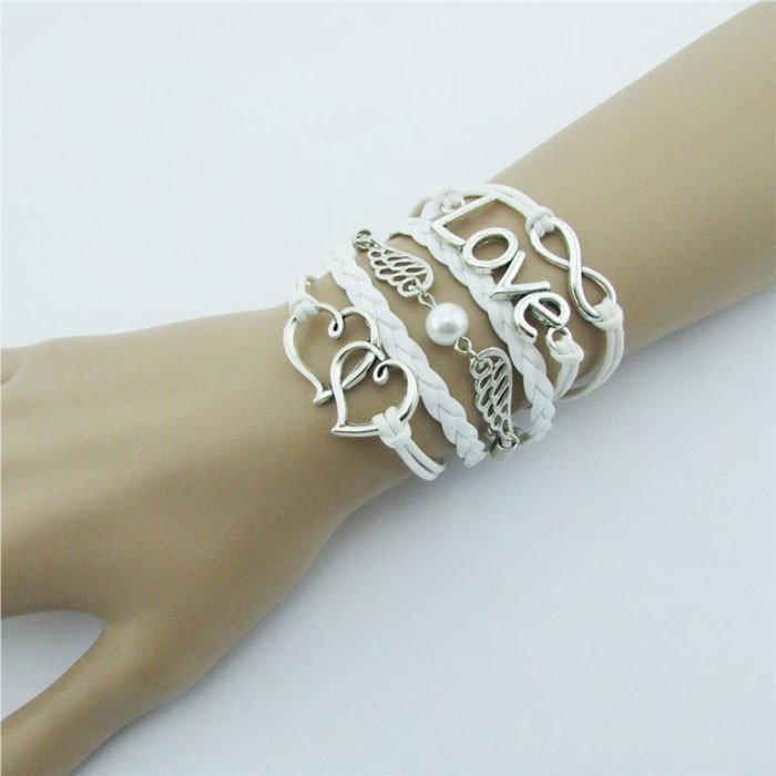 Браслет на руку белый Love Киев - изображение 1