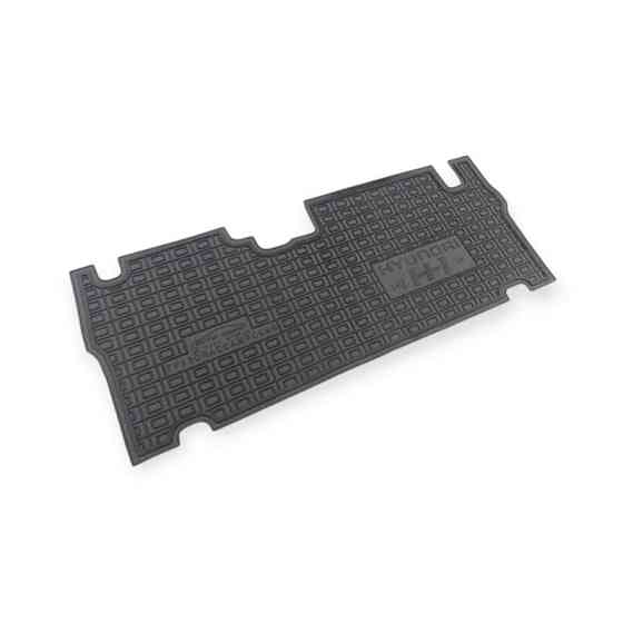 Килимки Хюндай h1 2008-2020 (2-й ряд) (вантажопасаж, 2 бічні двері) борт 2,5см, з перемичком салону Мукачево