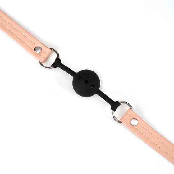 Повітропроникний кляп Liebe Seele Dark Candy Pink Ball Gag, силіконова кулька, діаметр 4,3 см Sex Aura Київ