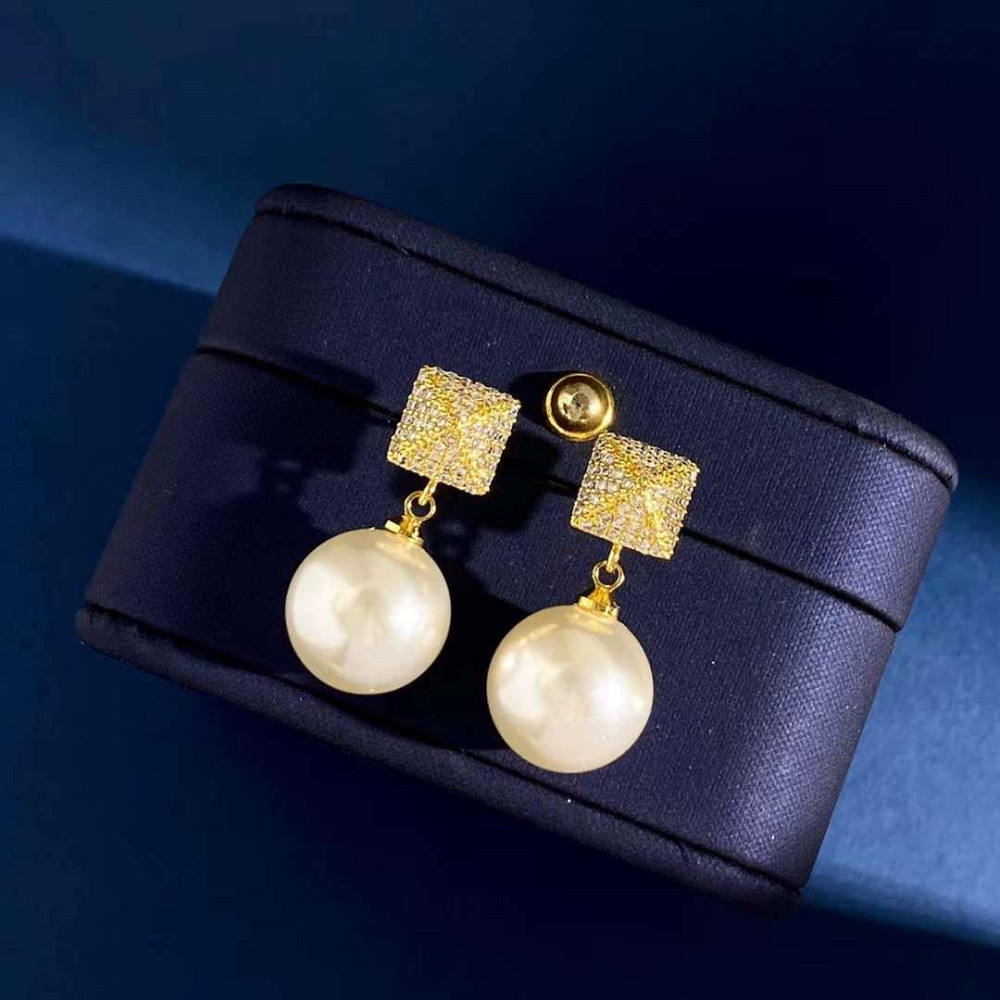 Брендовые серьги Валентино/Valentino, позолота Одесса - изображение 1