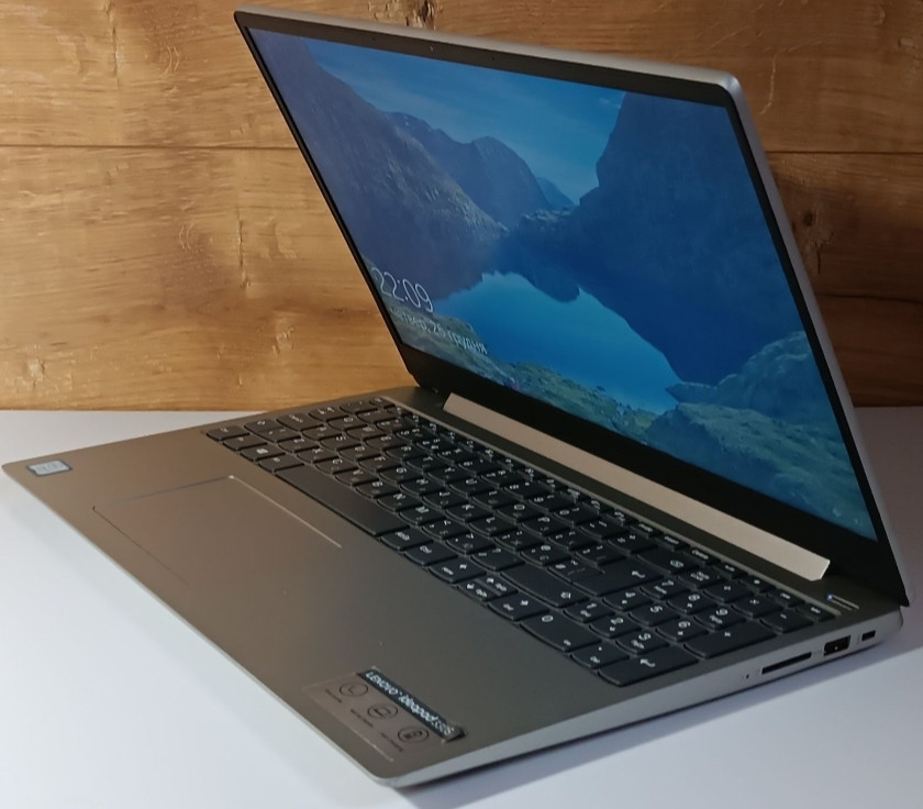 Ноутбук Lenovo Core i3 7Gen / 12 ОЗП /128Gb. SSD Харьков - изображение 7