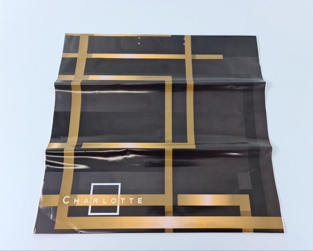 Полиэтиленовый пакет (40х40) с пластиковой ручкой