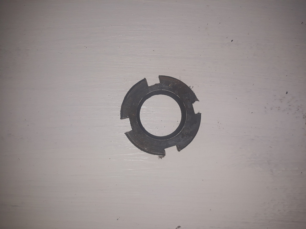 Гайка промежуточного вала УАЗ-452,УАЗ-469 Харьков - изображение 1