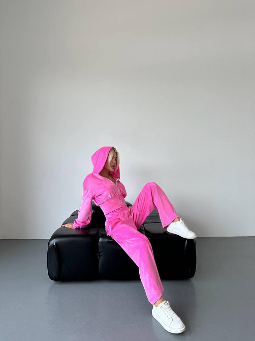 Жіночий стильний прогулянковий костюм двійка: кофта і штани велюр-плюш Одеса - фото 6