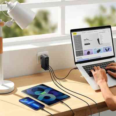 Зарядний пристрій Baseus 2xUSB-C 140W + 1xUSB GaN + cable USB-C to USB-C black (CCGP100201) Вінниця