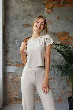 Жіночий костюм з трикотажу у рубчик "Мустанг" Бежевий XS/S Харків