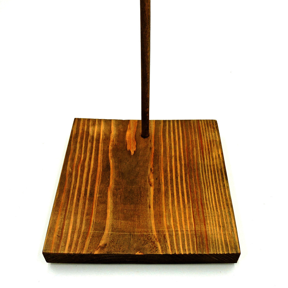 Подставка для кукол 