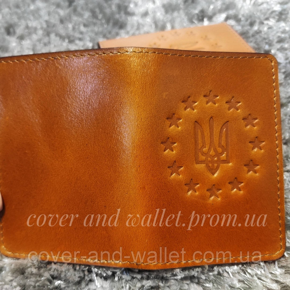 Желтая кожаная обложка на id паспорт и права с гербом Украины Киев - изображение 7