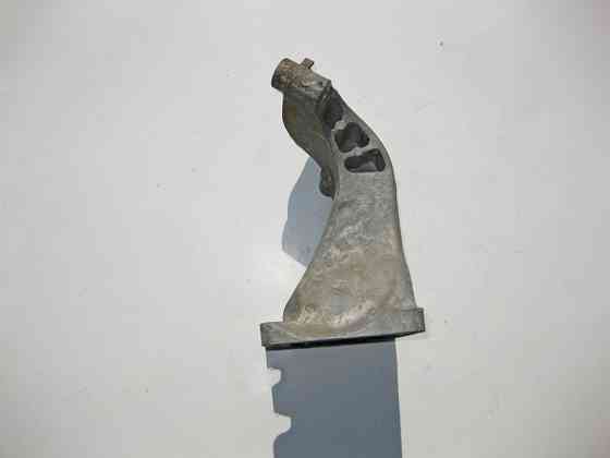 Mercedes-Benz  A2722232404 Кронштейн опори двигуна правий M272 V6 3.0 3.5л E-Class W211 4matic Одесса