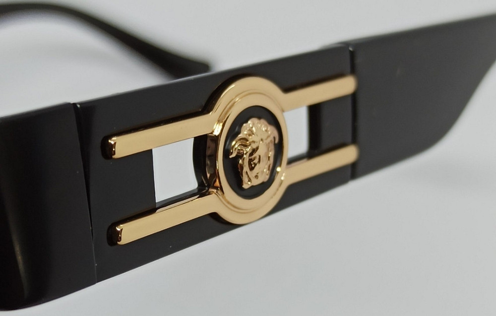 Брендові унісекс брендові окуляри лінзи чорні в чорному металі із золотом. Київ - фото 1