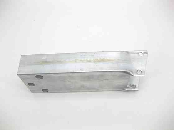 Mercedes-Benz  A2136200195 Новий лівий кронштейн підсилювача бампера E-Class W213 E-class W213 E-class S213 Одеса