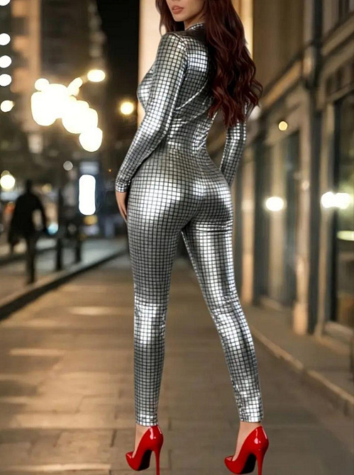 Комбінезон жіночий облягаючий блискучий з геометричним принтом та довгим рукавом для вечірки Київ - фото 4