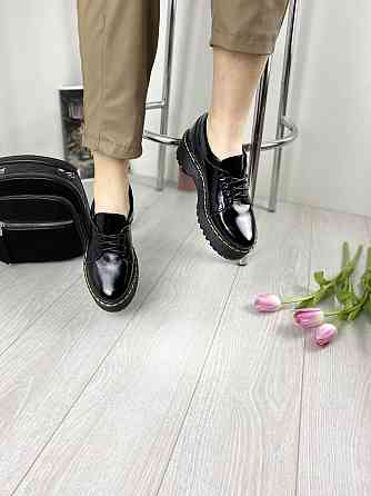 Liya Туфлі жіночі LIYA 505 чорні (весна-осінь, шкіра лакована) (3033) Коломыя