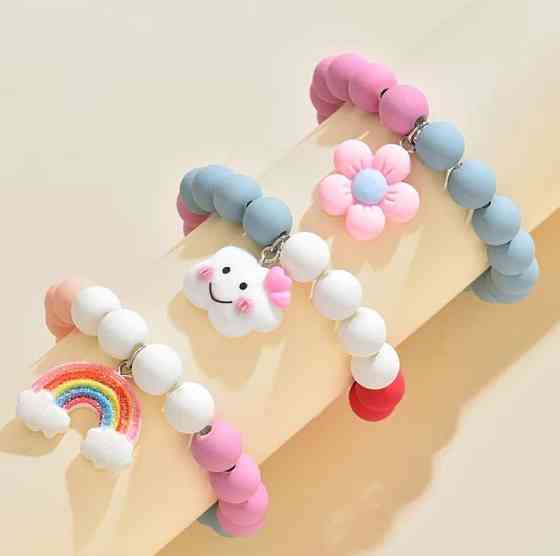 Набір дитячих браслетів на резинці з підвісками, кольорові бусини, 3 шт Київ