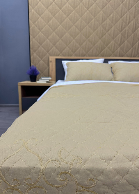 Покривало стьобане з наволочками Expo Trade ромб 220x220 (+-10 см) бежевий (85-163) Київ - фото 6