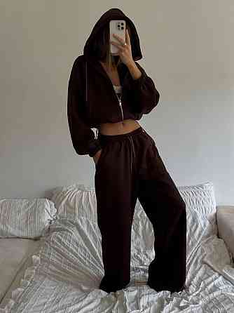 Женский базовый костюм двойка: кофта и брюки замша Шоколад Одесса