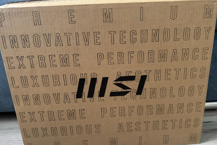 Ноутбук MSI Stealth 18 AI Studio A1VHG-008US Киев - изображение 5