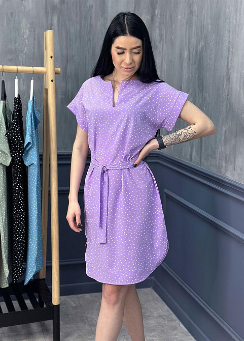 Легкое летнее платье в горошек 