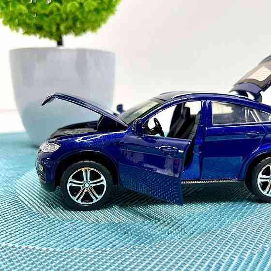Машина джип Автосвіт BMW x6 металева інерційна 14см Синя (AP-1759) Чернігів