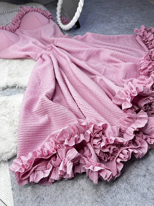 Жіноче святкове ефектне плаття на бретелях із чашечками жатка зара Рожевий, 46/48 Одеса - фото 5