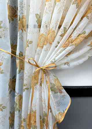 Кухонные шторки VR-Textil № 101к с подвязками Белый с оранжевым 320х170 см (52-1209) Киев