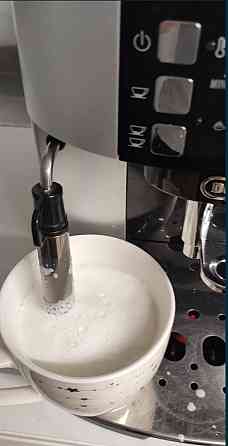 Кофеварка Delonghi Magnifica S Київ