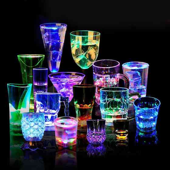 Светящийся Led стакан для виски бокал Luminous Cup стакан с подсветкой КВАДРАТНОЕ основание Кременчуг