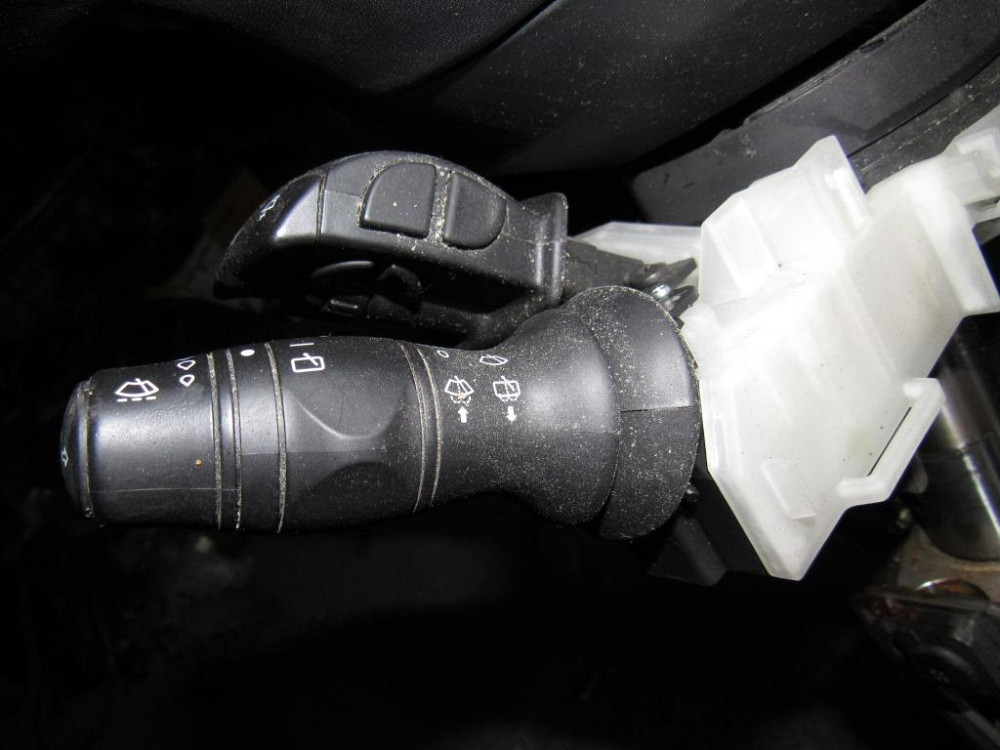 Підкермовий перемикач Renault Megane III 2008-2015 (255670019R) Ковель - изображение 2