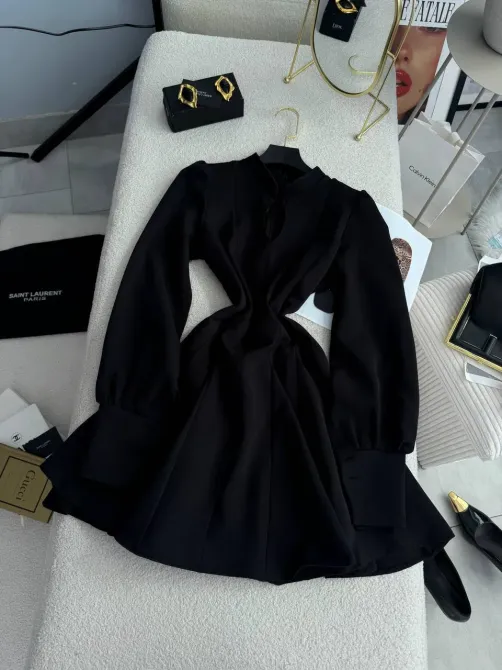 Жіноча класична сукня з акцентом на талії, костюмка преміум, чорна/молоко/барбі Одеса - фото 11