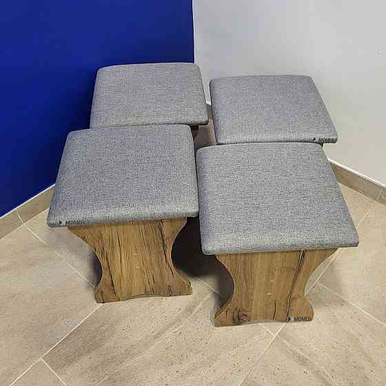 Четыре табуретки (комплект 4 шт) 35х35х44 см / МС - Дуб Флагшток Львов