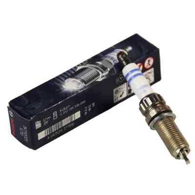 Свеча зажигания Bosch 0 242 135 518 Винница