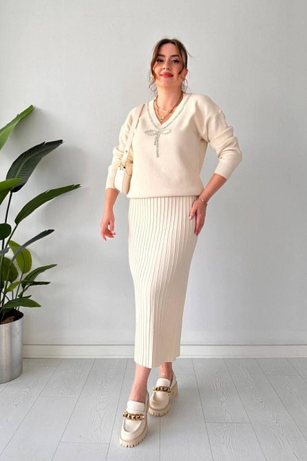Жіночий теплий елегантний костюм: светр і плісирована спідниця машинна в'язка Одеса - фото 2