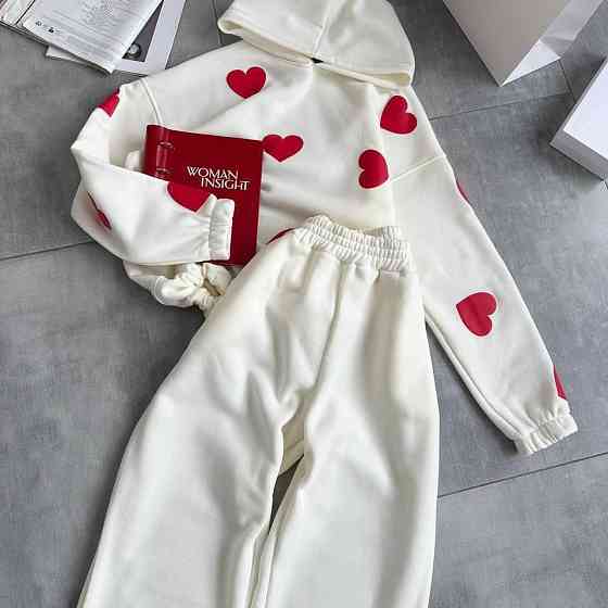 Жіночий теплий костюм-двійка з сердечками тринитка на флісі Молочний, 42/46 Одеса