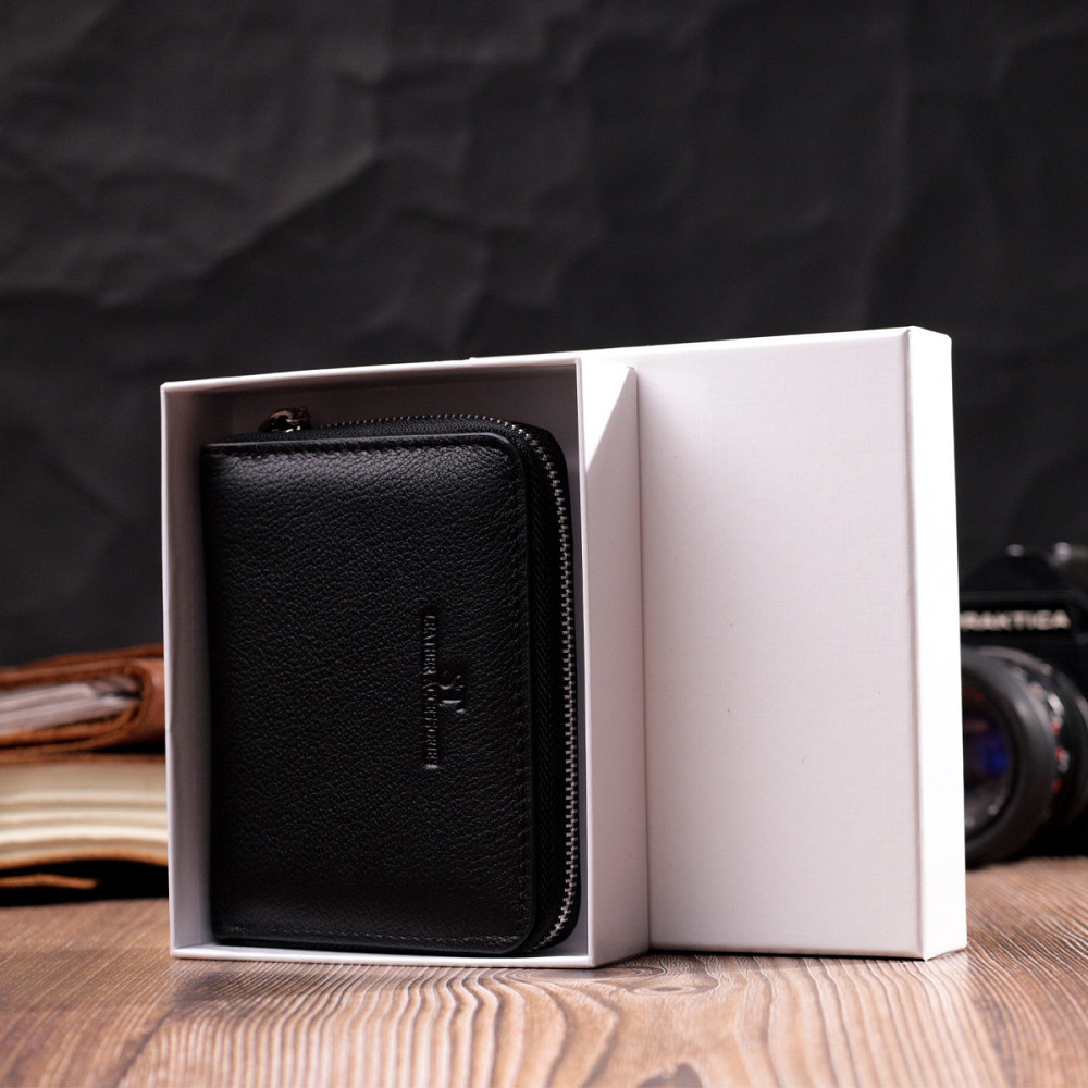 Шкіряний гаманець для жінок на блискавці з тисненим логотипом ST Leather 19489 Чорний Київ - фото 8