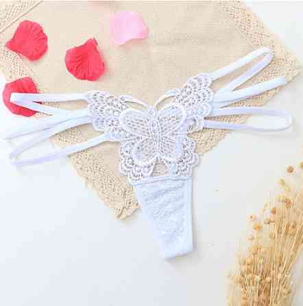 Стрінги з метеликом білі - розмір 42-44, по бокам резинка Київ
