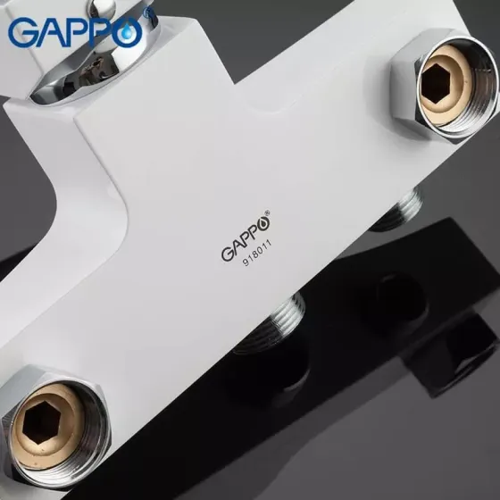 Змішувач для ванни з душовим гарнітуром GAPPO Jacob G2207-7 білий/хром Київ