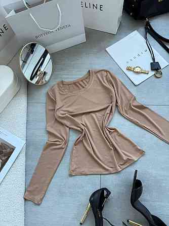 Жіночий базовий лонгслів із віскози Беж Одеса