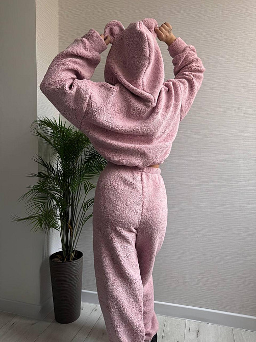 Жіноча стильна домашня плюшева піжама з вушками хутро тедді Пудра Одеса - фото 3