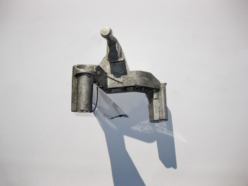 Mercedes-Benz  A6460160338 Утримувач вакуумного насоса двигуна OM646 R4 2.2 cdi E-Class W211 Одесса - изображение 1