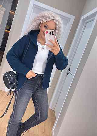 Кардиган в'язаний із капюоном на блискавці толстовка Темний-джинс Київ