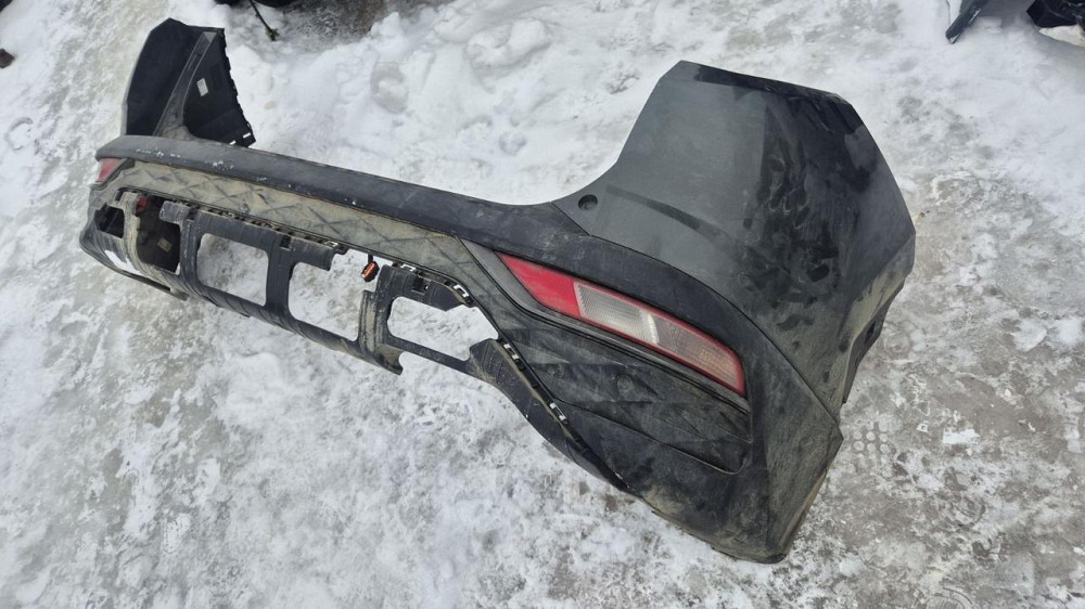 Передній бампер Хюндай тюксон 21-24  із накладкою Київ - фото 1