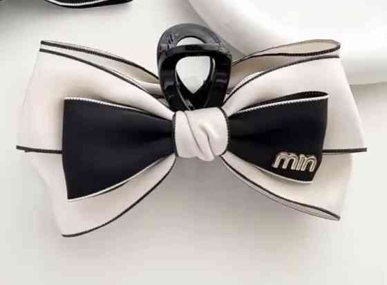 Заколка-крабик бант Білий Смела