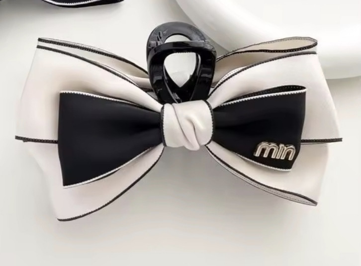 Заколка-крабик бант Білий Сміла - фото 1