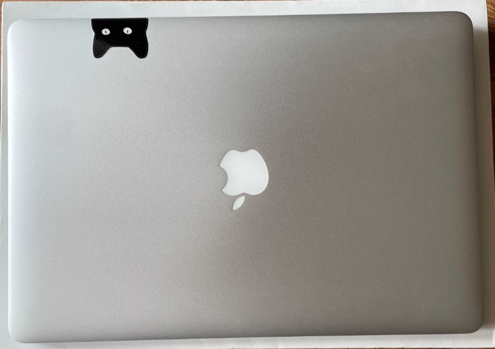 Ноутбук: Apple MacBook Pro 15" Mid (2015) i7 16GB. SSD 512GB. Київ - фото 2