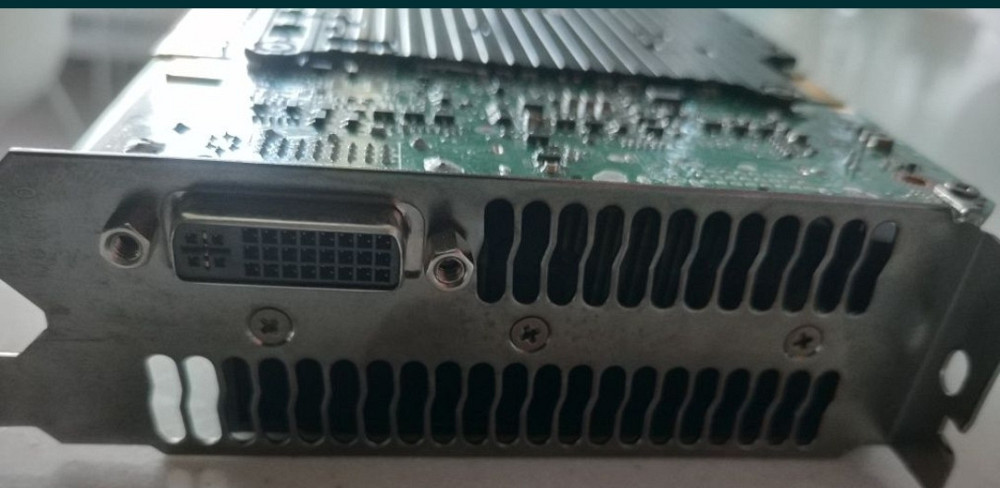 Профессиональная Видеокамера: Nvidi Tesla c2075. Киев - изображение 2