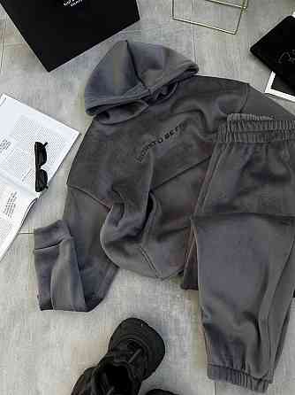 Стильний жіночий теплий костюм зі щільного двостороннього велюру. Графіт, 46/48 Одеса